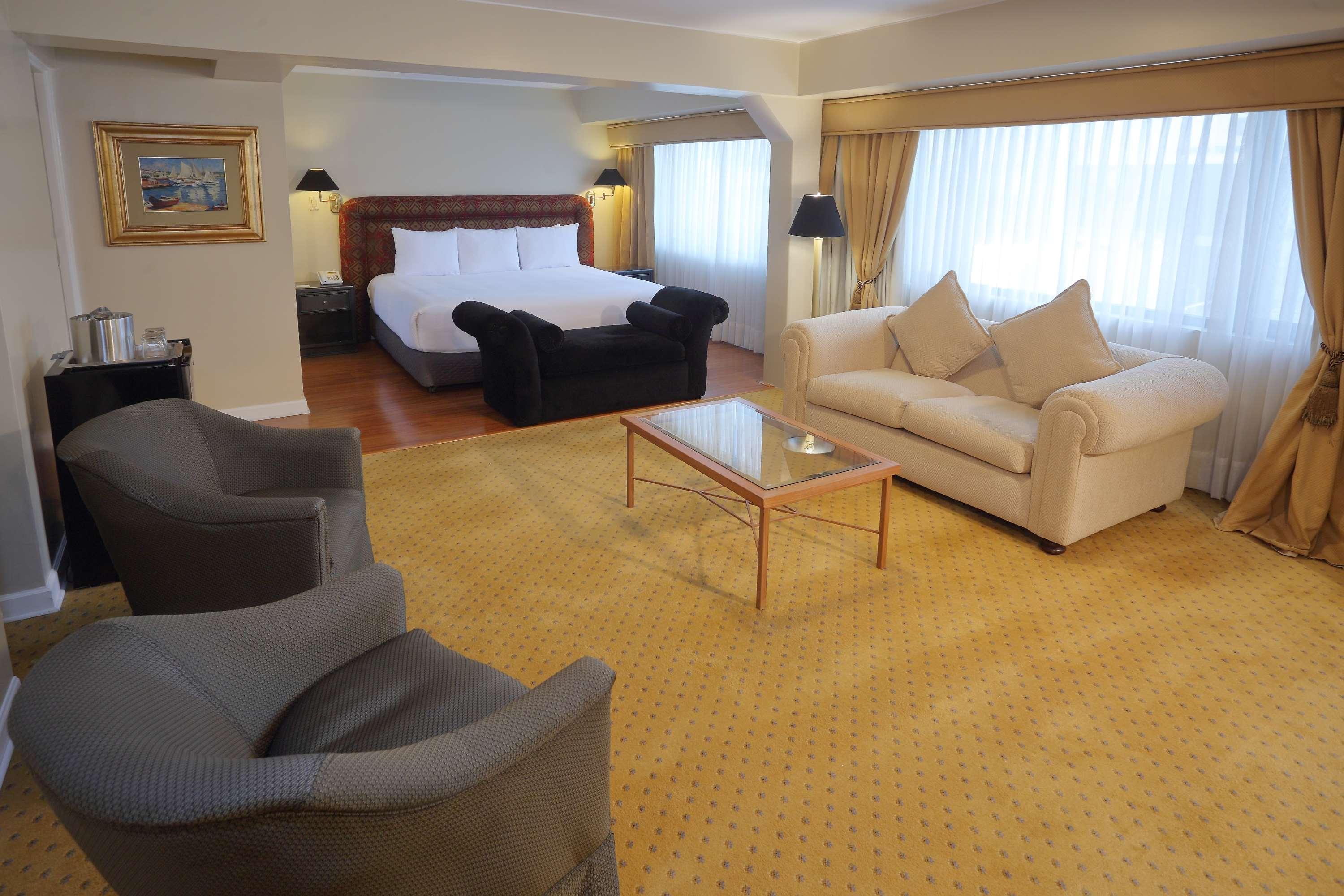 לימה Radisson Hotel Plaza Del Bosque מראה חיצוני תמונה