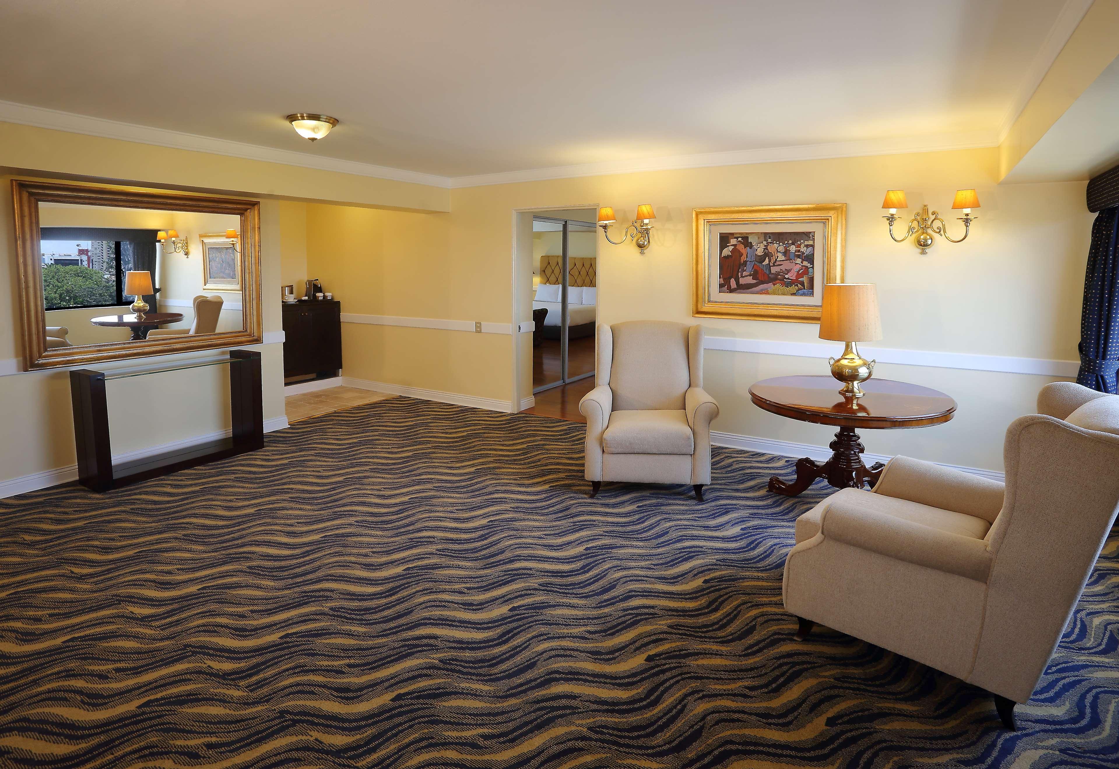 לימה Radisson Hotel Plaza Del Bosque מראה חיצוני תמונה