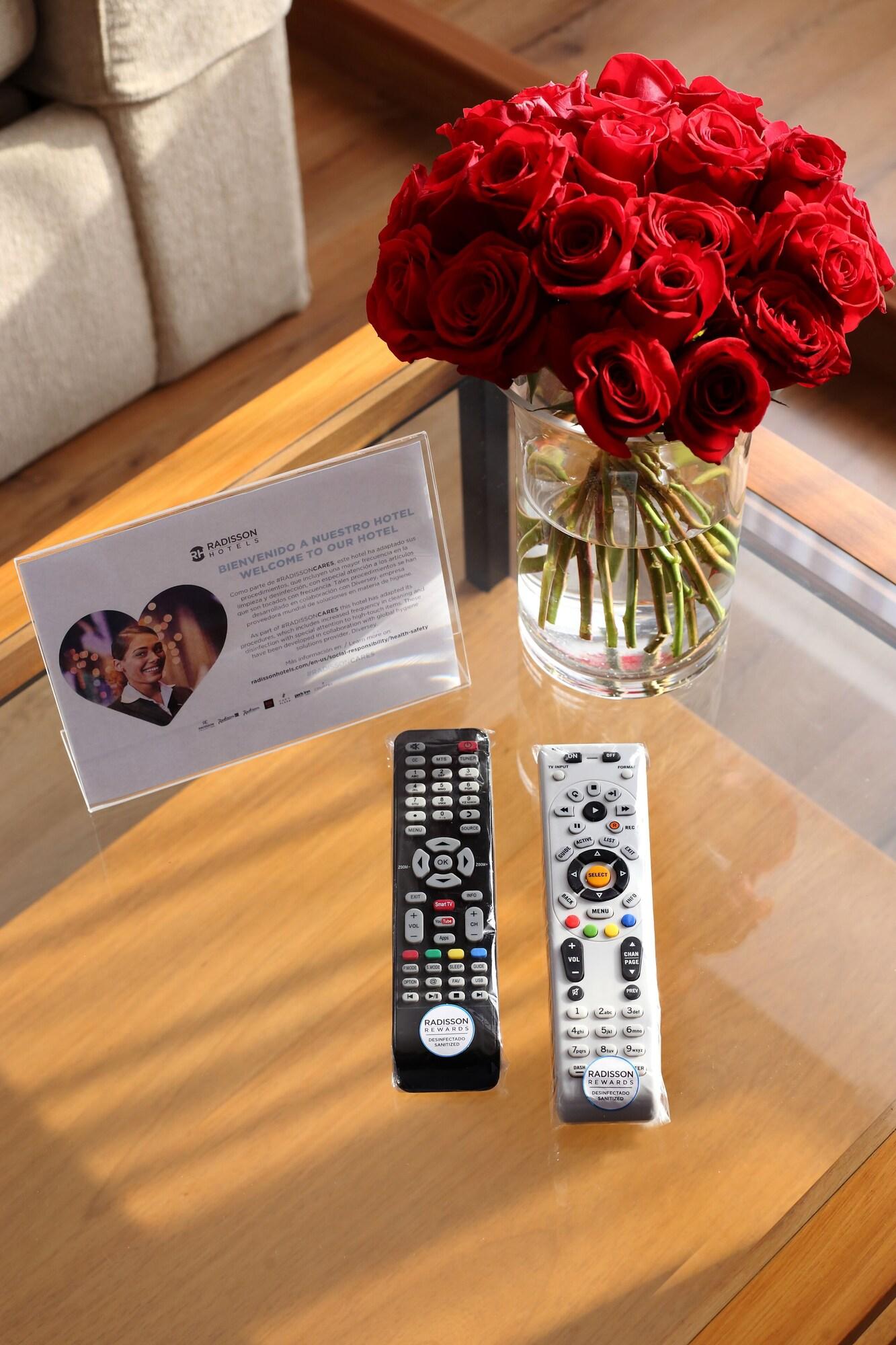 לימה Radisson Hotel Plaza Del Bosque מראה חיצוני תמונה