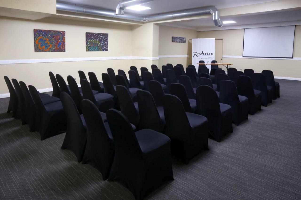 לימה Radisson Hotel Plaza Del Bosque מראה חיצוני תמונה